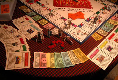 Stereopoly (Complete Game Displayed with Box - Close Up Detail)